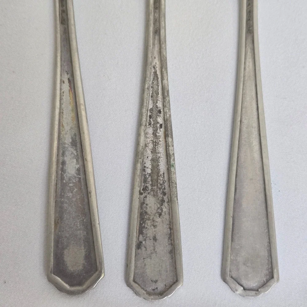 International Silver Avon Pattern Silverplate‎ Forks, Set of 3, 7